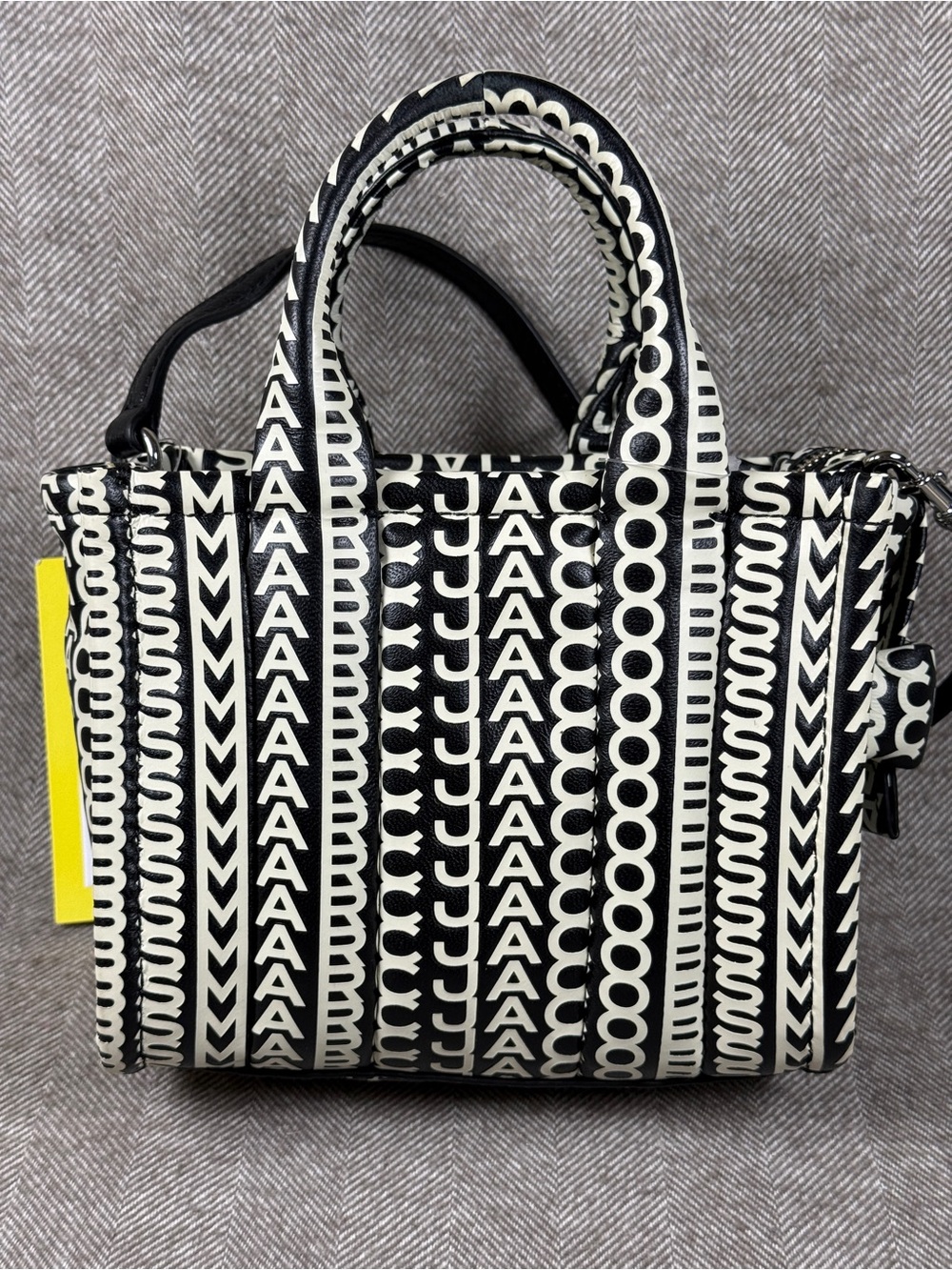 Marc Jacobs Monogram Leather Crossbody Tote Bag in White & Black - Picture 5 of 16